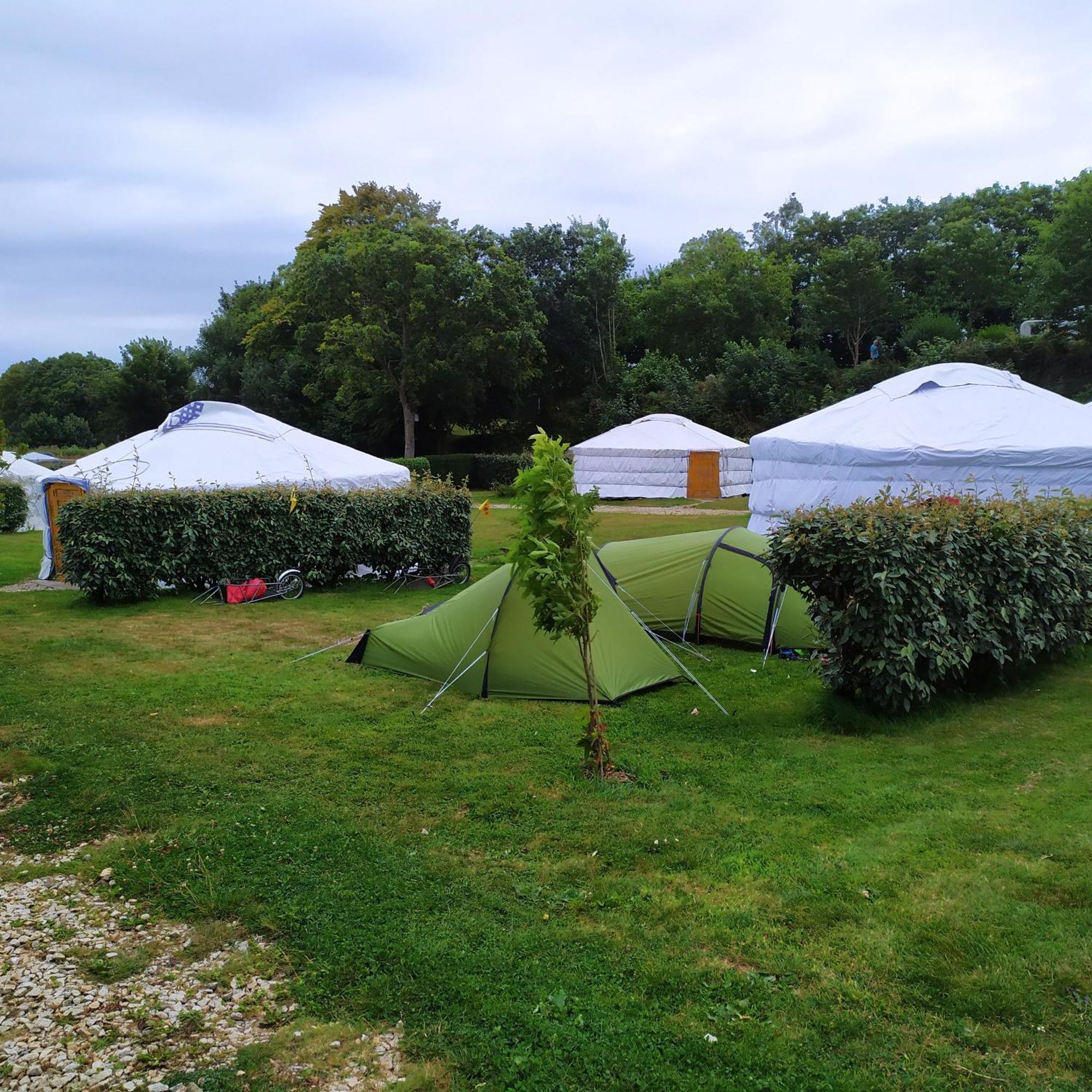 Camping Kerlaudy Mer Et Yourtes Plouenan ภายนอก รูปภาพ
